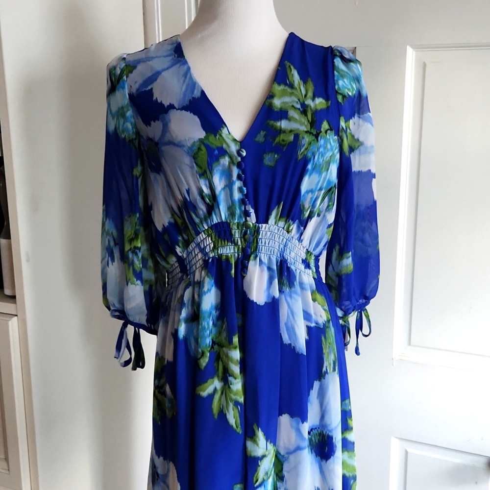 Floral chiffon Midi dress👗